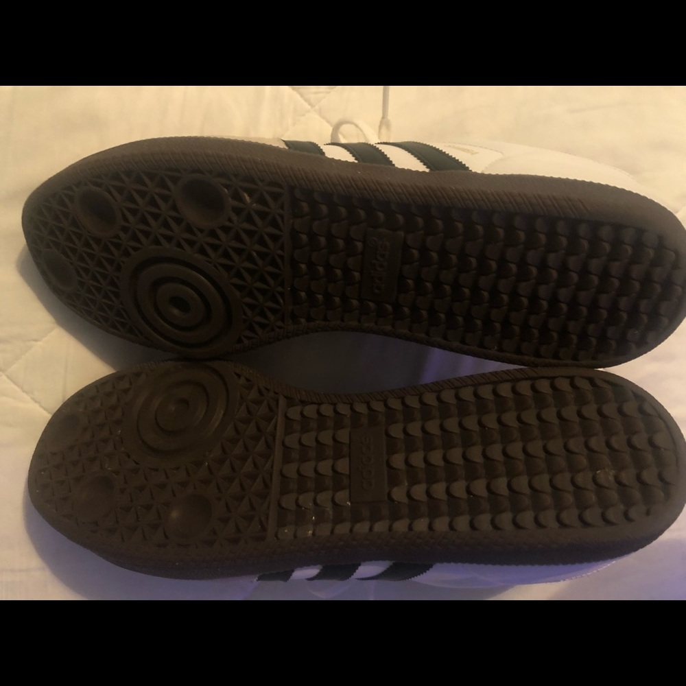 I have these adidas Samba in amazing condition.